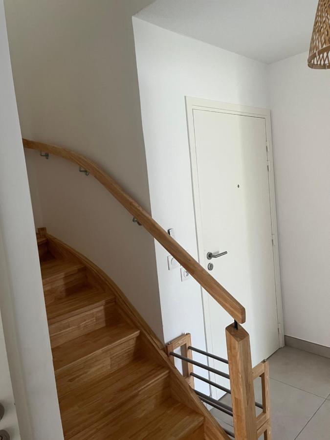 proche Montpellier et plages duplex 3ch centre-ville 2 parkings Villeneuve-lès-Maguelone Extérieur photo